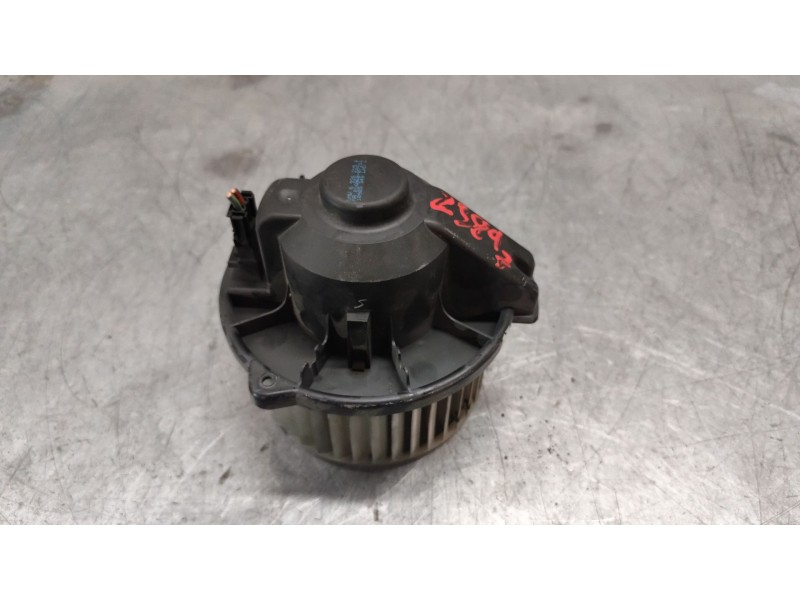 Recambio de ventilador calefaccion para bmw z4 roadster (e85) 2.0 i referencia OEM IAM 6926215  