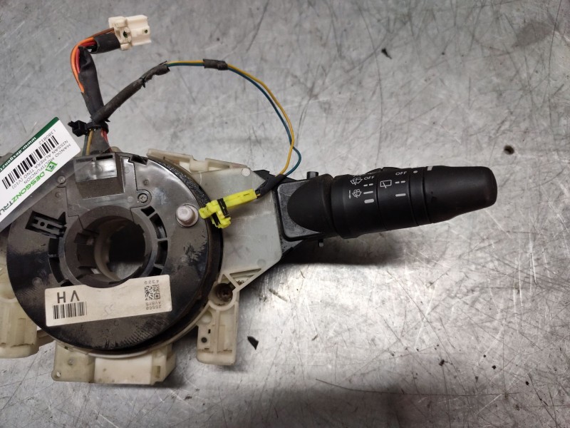 Recambio de mando multifuncion para nissan almera tino (v10) 2.2 dci referencia OEM IAM 25560AV615  