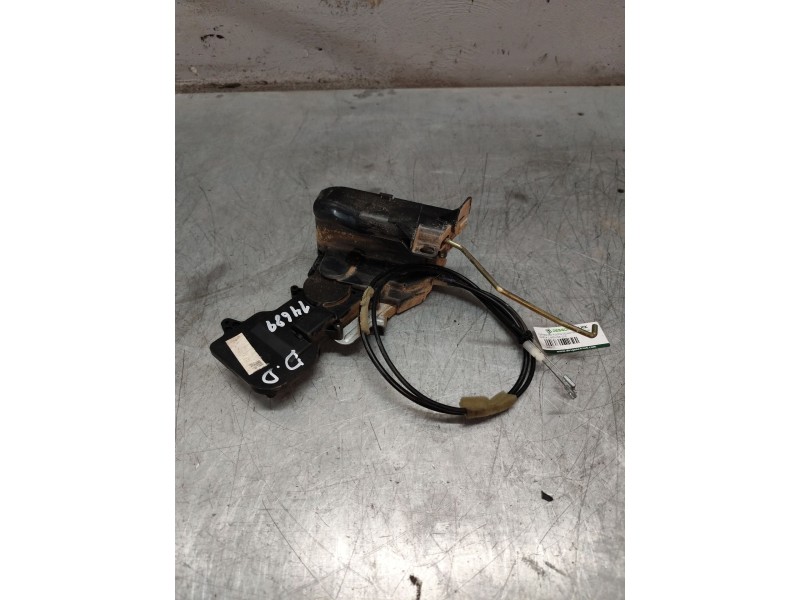 Recambio de cerradura puerta delantera derecha para mazda 2 berlina (dy) 1.4 active+ (59kw) referencia OEM IAM   