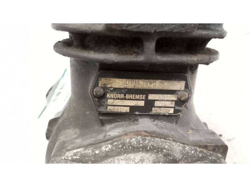 Recambio de compresor aire acondicionado para renault midlum 4.2 diesel referencia OEM IAM 5010450535  LK1567