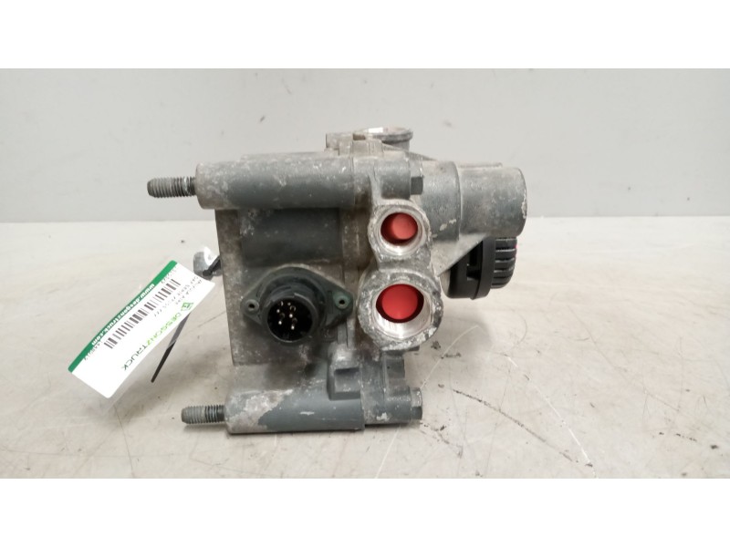 Recambio de valvula aire para daf serie xf105.xxx 12.9 diesel referencia OEM IAM 1448019  4802020050