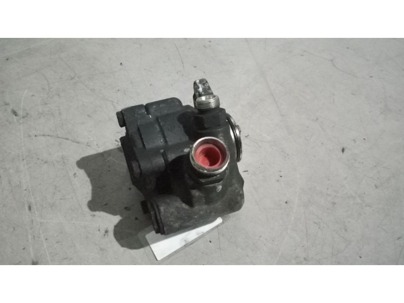 Recambio de bomba servodireccion para renault midlum 4.2 diesel referencia OEM IAM 5010557602  7684955200