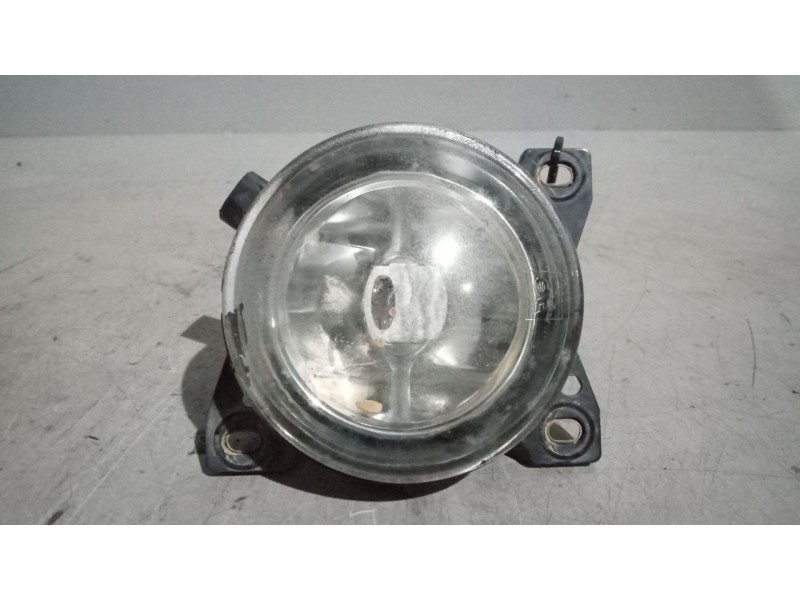 Recambio de faro antiniebla derecho para daf serie xf105.xxx 12.9 diesel referencia OEM IAM   