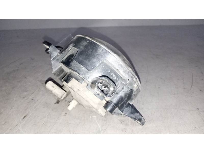 Recambio de faro antiniebla derecho para daf serie xf105.xxx 12.9 diesel referencia OEM IAM   