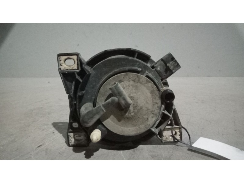 Recambio de faro antiniebla derecho para daf serie xf105.xxx 12.9 diesel referencia OEM IAM   