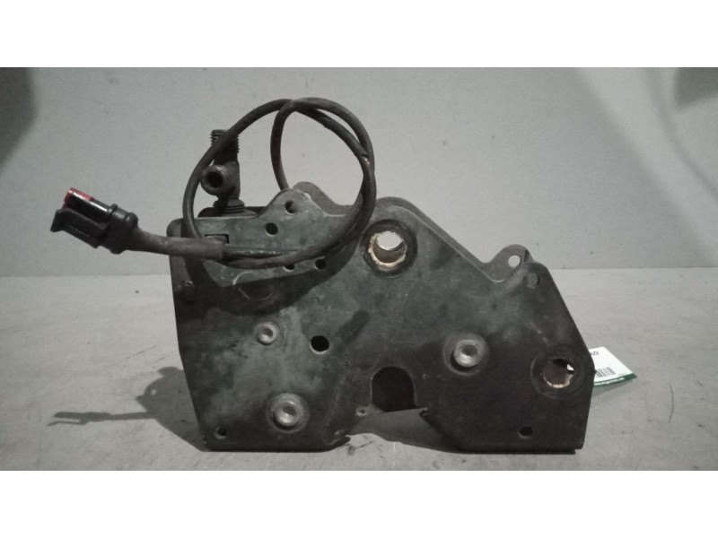 Recambio de cierre cabina derecho para daf serie xf105.xxx 12.9 diesel referencia OEM IAM 1427610  