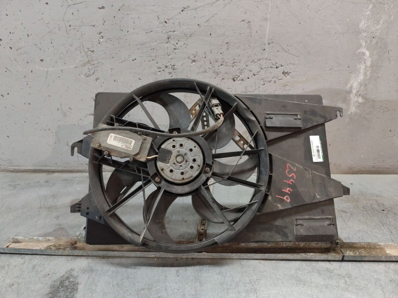 Recambio de electroventilador para ford mondeo berlina (ge) ambiente referencia OEM IAM 0130303923  
