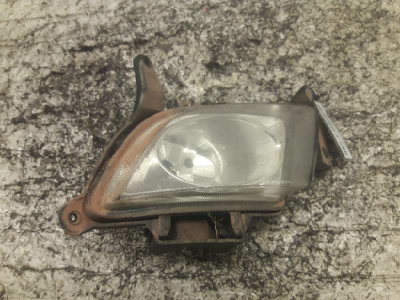 Recambio de faro antiniebla izquierdo para hyundai i30 1.6 crdi cat referencia OEM IAM   