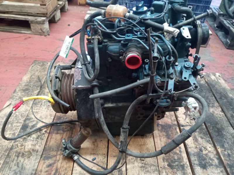 Recambio de motor completo para aixam 500 hatchback 0.5 d referencia OEM IAM D722E  KUBOTA