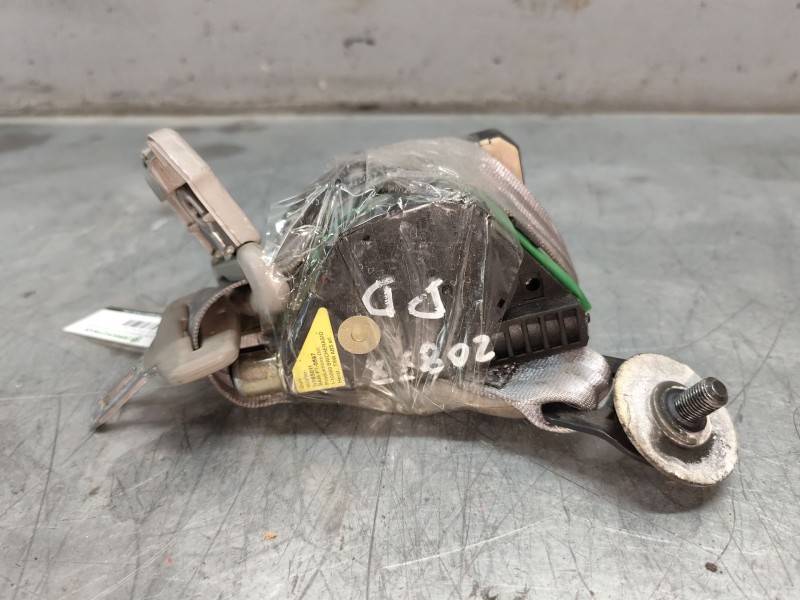 Recambio de cinturon seguridad delantero derecho para mazda 626 berlina (gf) 2.0 ditd ac referencia OEM IAM   