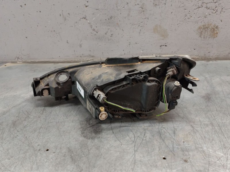 Recambio de faro derecho para peugeot 206 berlina xt referencia OEM IAM   