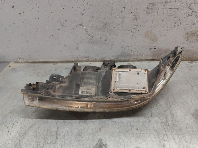 Recambio de faro derecho para renault laguna ii grandtour (kg0) dynamique referencia OEM IAM   