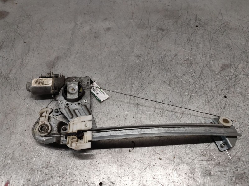 Recambio de elevalunas trasero izquierdo para peugeot 206 berlina xt referencia OEM IAM 400682  