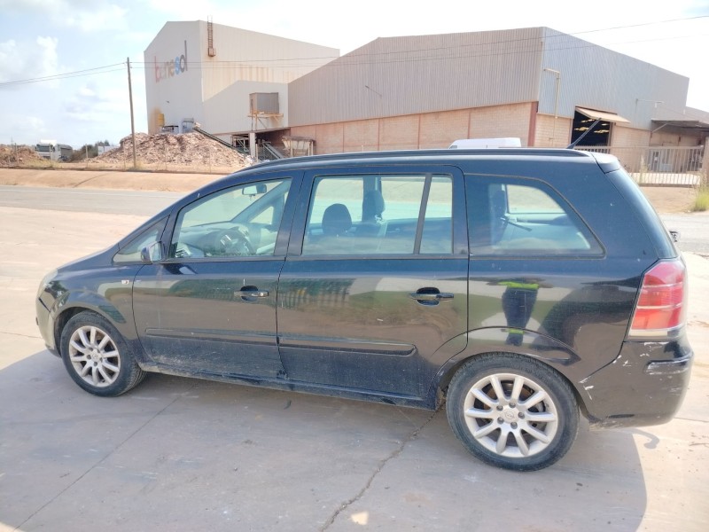 opel zafira b del año 2007
