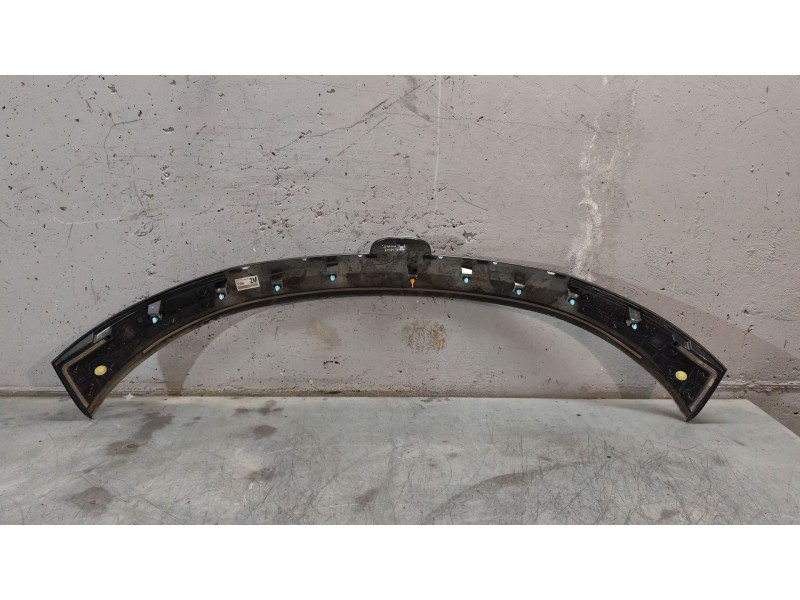 Recambio de molduras traseras para mazda cx-5 (kf) 2.2 d referencia OEM IAM  PORTON 