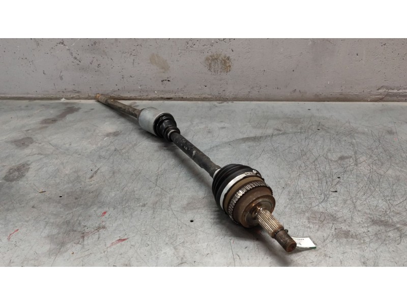 Recambio de transmision delantera derecha para renault master ii phase 2 bus 2.5 diesel referencia OEM IAM   