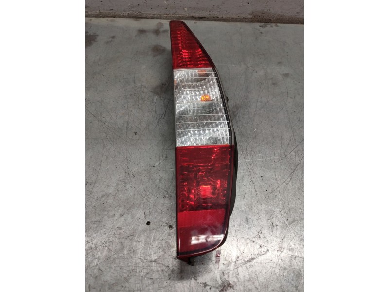 Recambio de piloto trasero derecho para fiat doblo cargo (223) 1.9 jtd furg. referencia OEM IAM   