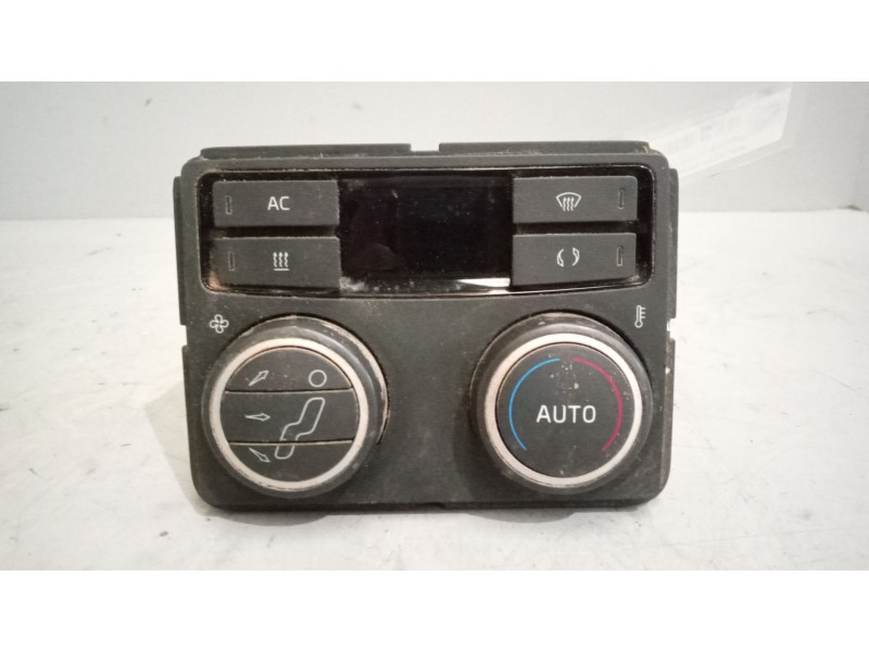 Recambio de mando calefaccion / aire acondicionado para volvo fh xxx 12.8 diesel referencia OEM IAM 22711933  