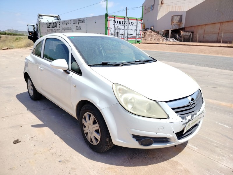 opel corsa d del año 2007