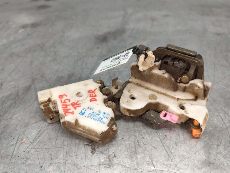 Recambio de cerradura puerta trasera derecha para nissan almera i (n15) 2.0 d referencia OEM IAM 8255261U01  