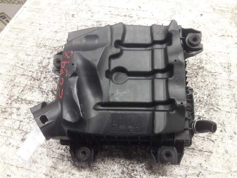 Recambio de filtro aire para nissan primastar (x..) kombi l1h1 2.7t (6 sitze) referencia OEM IAM 8200467321D 93856612 