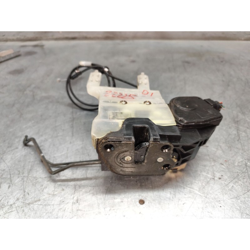 Recambio de cerradura puerta delantera izquierda para hyundai tucson (jm) 2.0 crdi comfort (4wd) referencia OEM IAM   