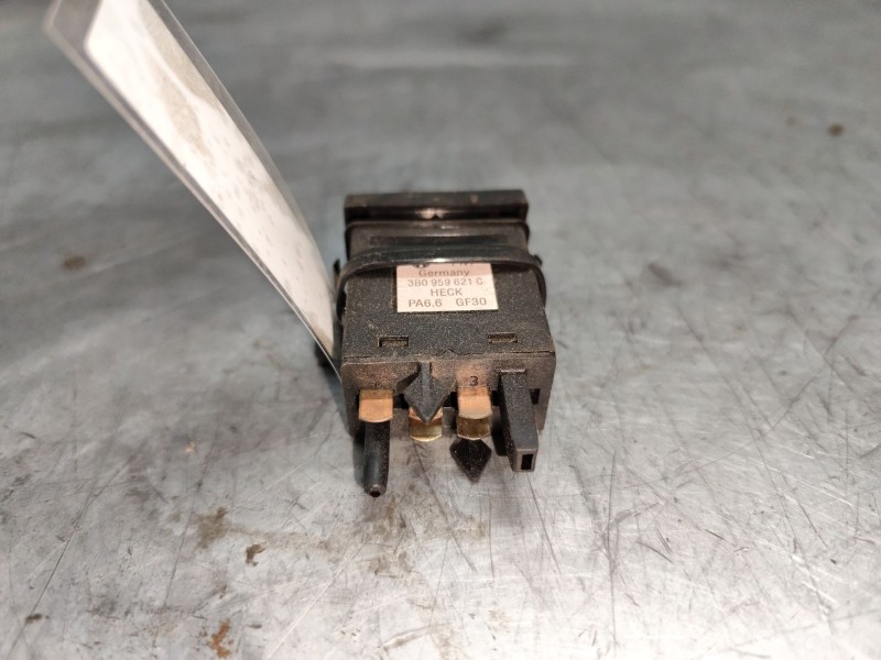 Recambio de boton antivaho para volkswagen passat berlina (3b2) comfortline referencia OEM IAM 3B0959621C  