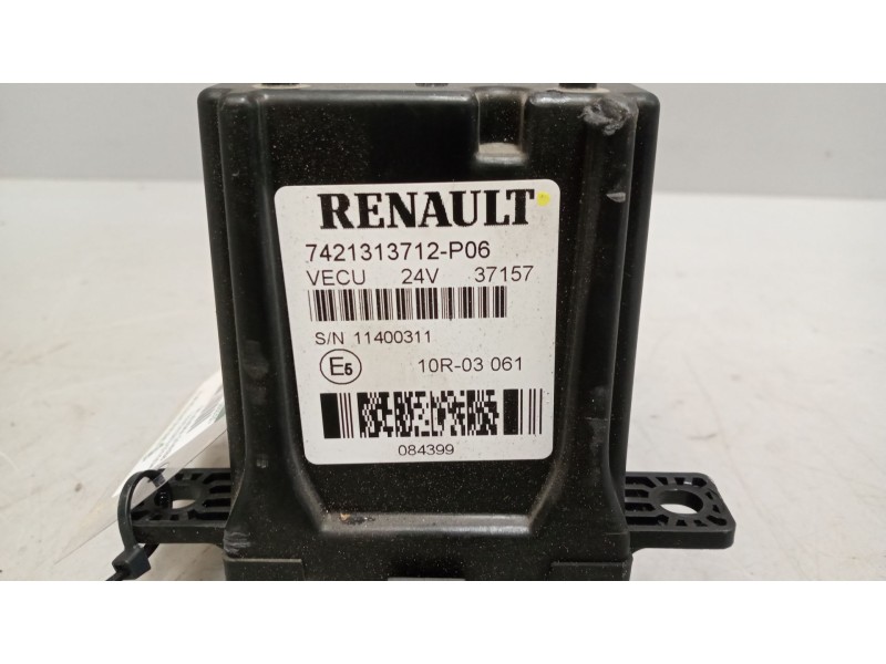 Recambio de modulo electronico para renault magnum ab diesel referencia OEM IAM 7421313712 CENTRALITA VECU 
