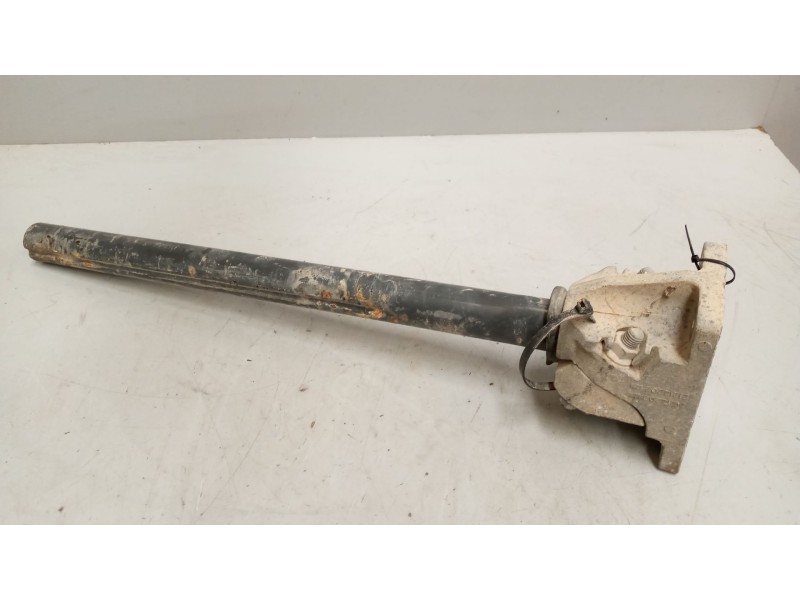 Recambio de soporte guardabarros trasero para volvo fm xxx 12.8 diesel referencia OEM IAM   