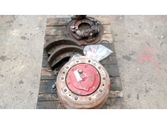 Recambio de buje delantero para iveco eurotrakker (mp) 7.8 diesel referencia OEM IAM 42115016 42115163 42129305