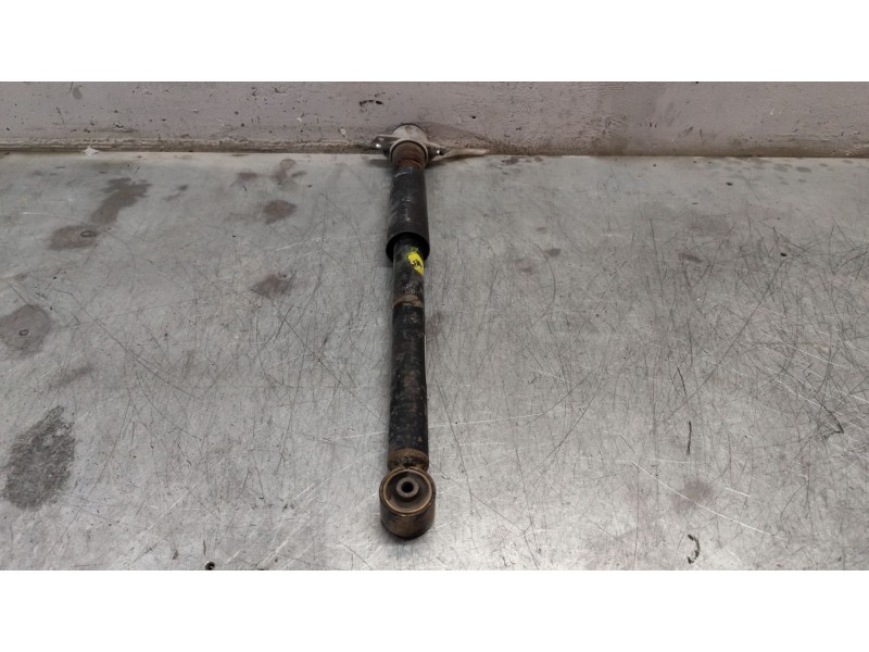 Recambio de amortiguador trasero para volkswagen golf iv berlina (1j1) 1.9 tdi referencia OEM IAM 1J0513025CD  
