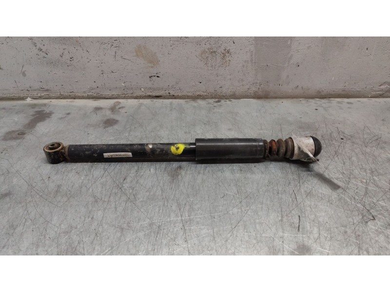Recambio de amortiguador trasero para volkswagen golf iv berlina (1j1) 1.9 tdi referencia OEM IAM 1J0513025CD  