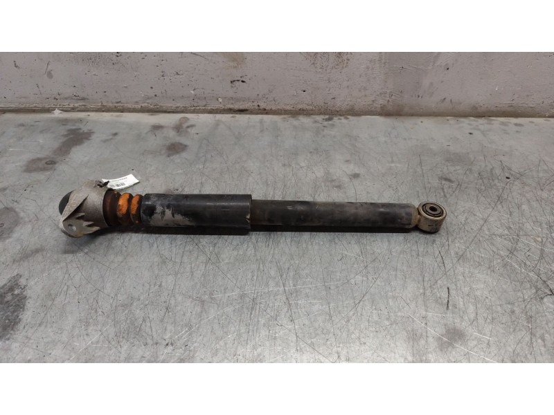 Recambio de amortiguador trasero para volkswagen passat variant (3c5) advance referencia OEM IAM 3C0513049BH  
