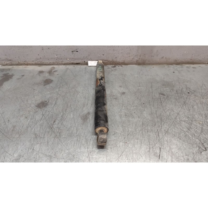 Recambio de amortiguador trasero para renault master ii furgoneta (fd) 2.5 d referencia OEM IAM 7700310741B  
