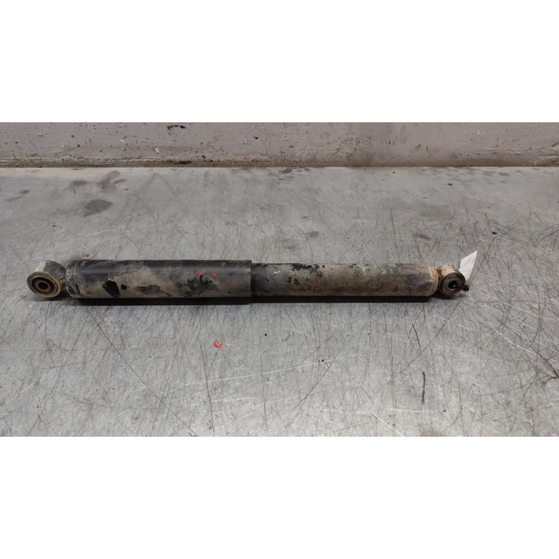 Recambio de amortiguador trasero para renault master ii furgoneta (fd) 2.5 d referencia OEM IAM 7700310741B  