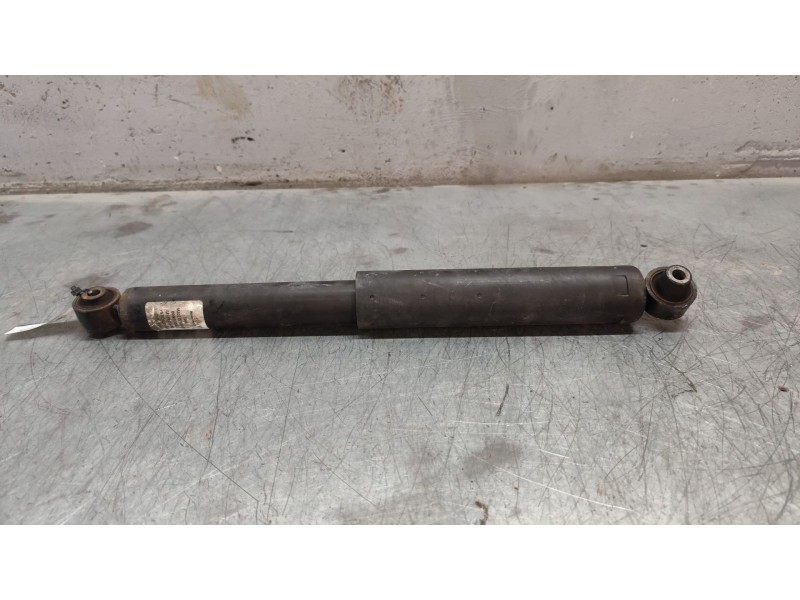 Recambio de amortiguador trasero para fiat doblo ii (152) easy referencia OEM IAM T038  