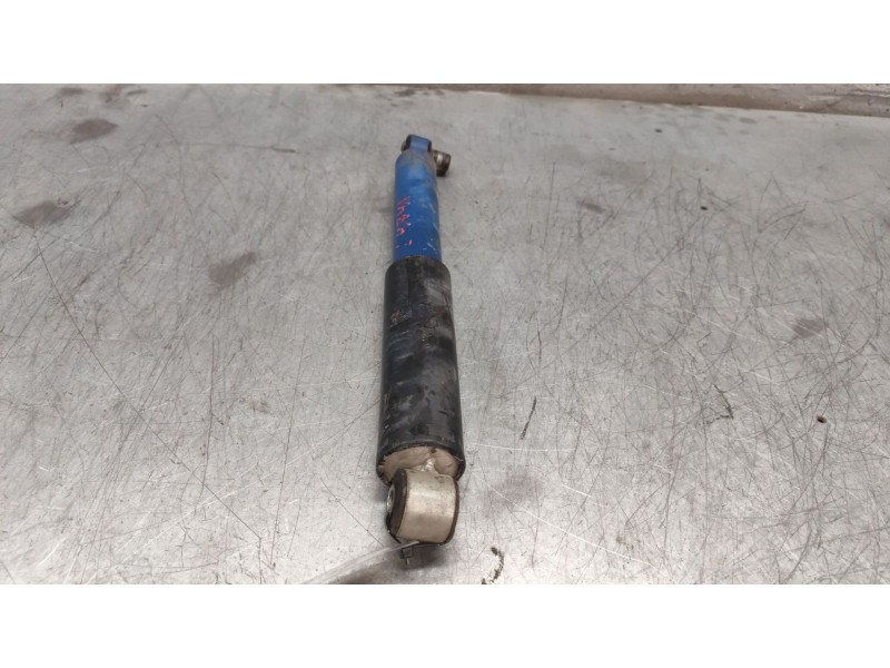 Recambio de amortiguador trasero para renault laguna (b56) 1.8 16v rt referencia OEM IAM   