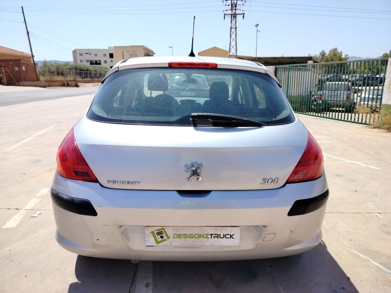 peugeot 308 del año 2008