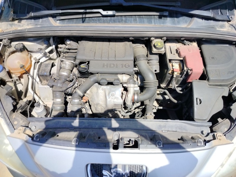 peugeot 308 del año 2008