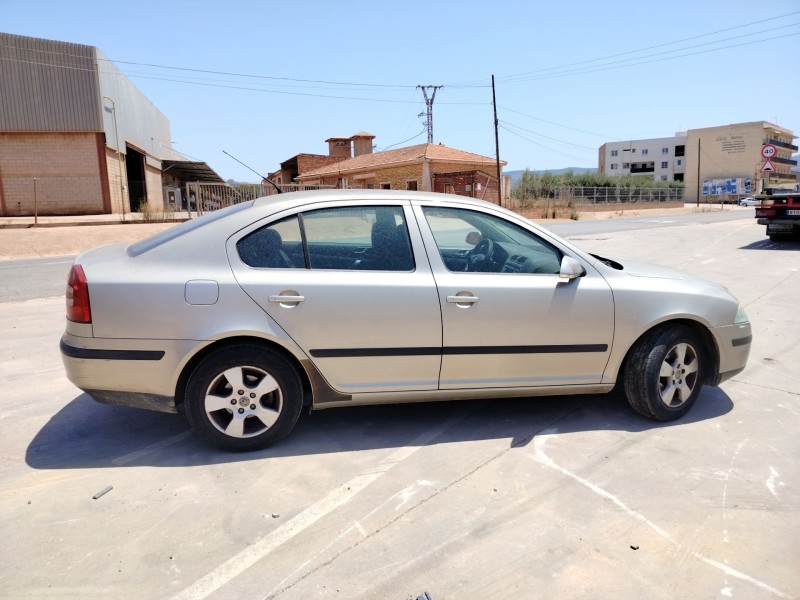 skoda octavia ii (1z3) del año 2004