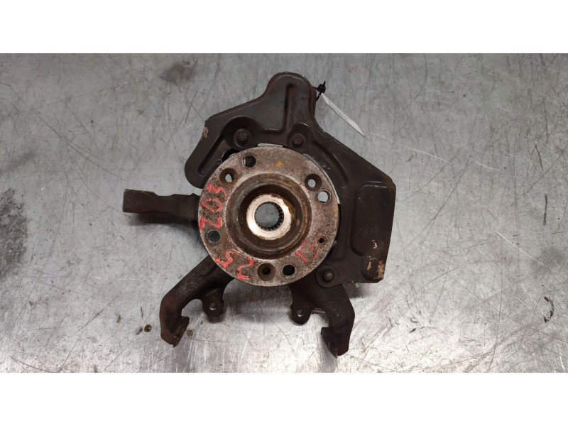 Recambio de mangueta delantera izquierda para volkswagen polo berlina (6n1) básico referencia OEM IAM   