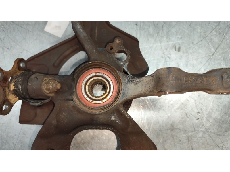 Recambio de mangueta delantera izquierda para volkswagen polo berlina (6n1) básico referencia OEM IAM   