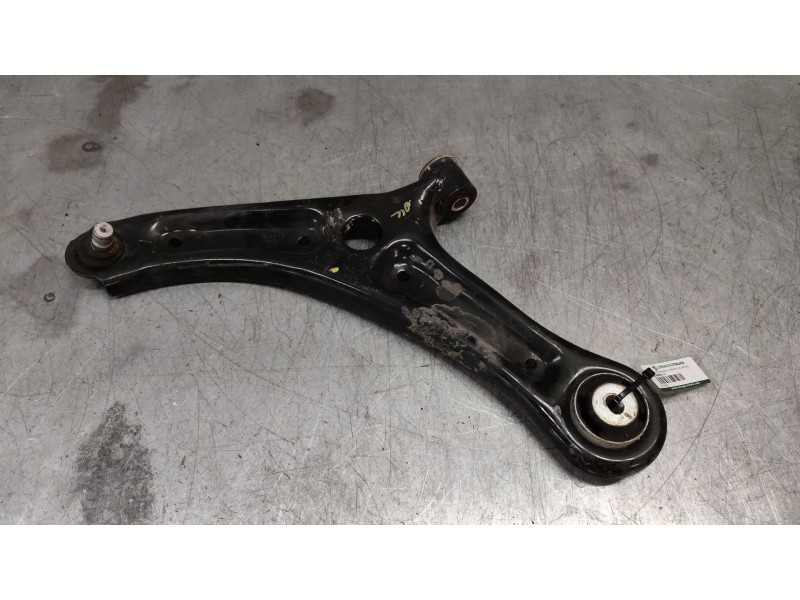 Recambio de brazo suspension inferior delantero izquierdo para ford ecosport 1.0 ecoboost referencia OEM IAM   