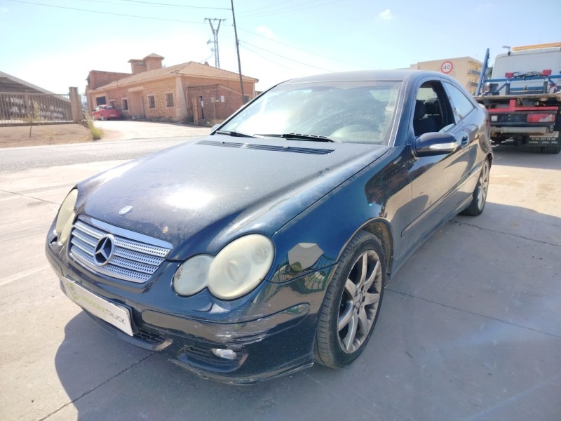 mercedes-benz clase c (w203) sportcoupe del año 2004
