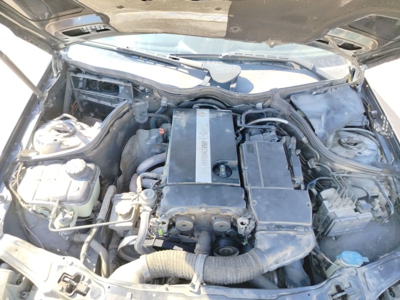 mercedes-benz clase c (w203) sportcoupe del año 2004