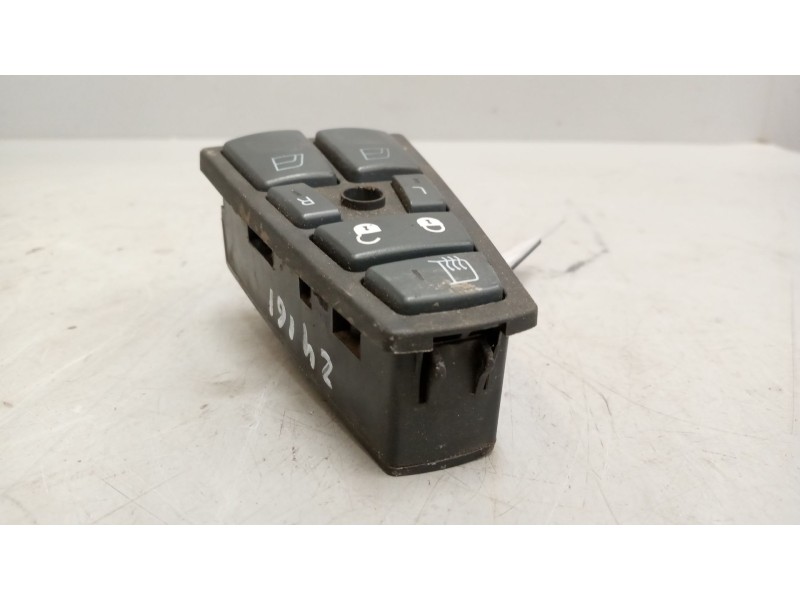 Recambio de mando elevalunas delantero izquierdo para volvo fh xxx 12.8 diesel referencia OEM IAM   