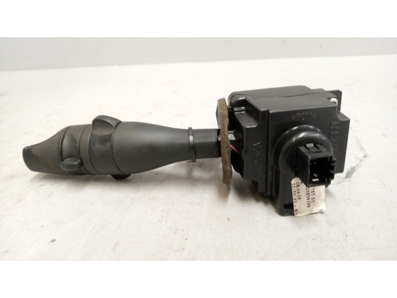 Recambio de mando velocidad de crucero para renault magnum ab diesel referencia OEM IAM 7420808188  