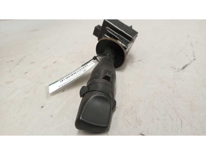 Recambio de mando velocidad de crucero para renault magnum ab diesel referencia OEM IAM 7420808188  