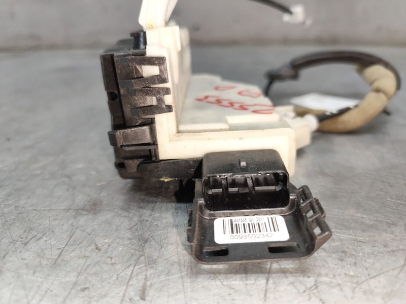 Recambio de cerradura puerta delantera derecha para peugeot partner tepee 1.6 bluehdi 100 referencia OEM IAM  6 PINS 