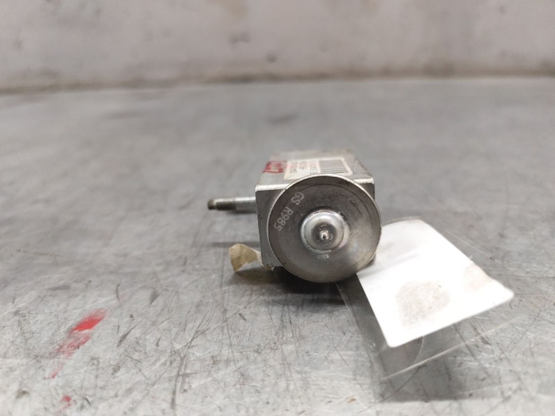 Recambio de valvula expansion para peugeot partner tepee 1.6 bluehdi 100 referencia OEM IAM XS4475005600  
